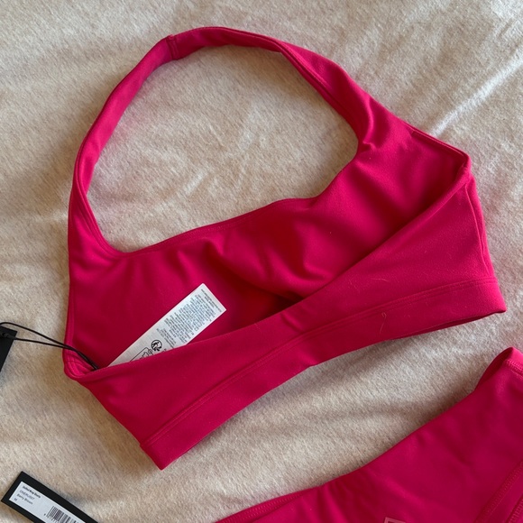 Oner Active berry bloom easylift everyday minimal halter bralette - Picture 5 of 5